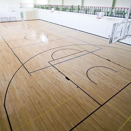 Sports Centre Haapsalu Hostel Exterior photo